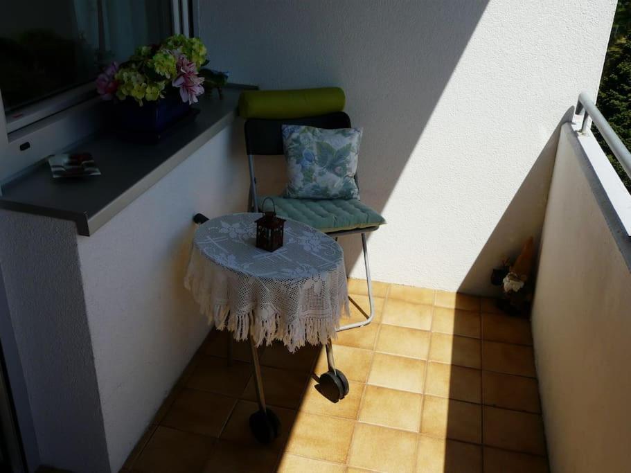 Kleine Feine Wohnung In Toplage 블루덴츠 외부 사진